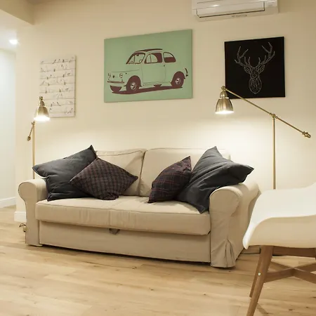 Gilbe One Apartment By Mamo Florence-3